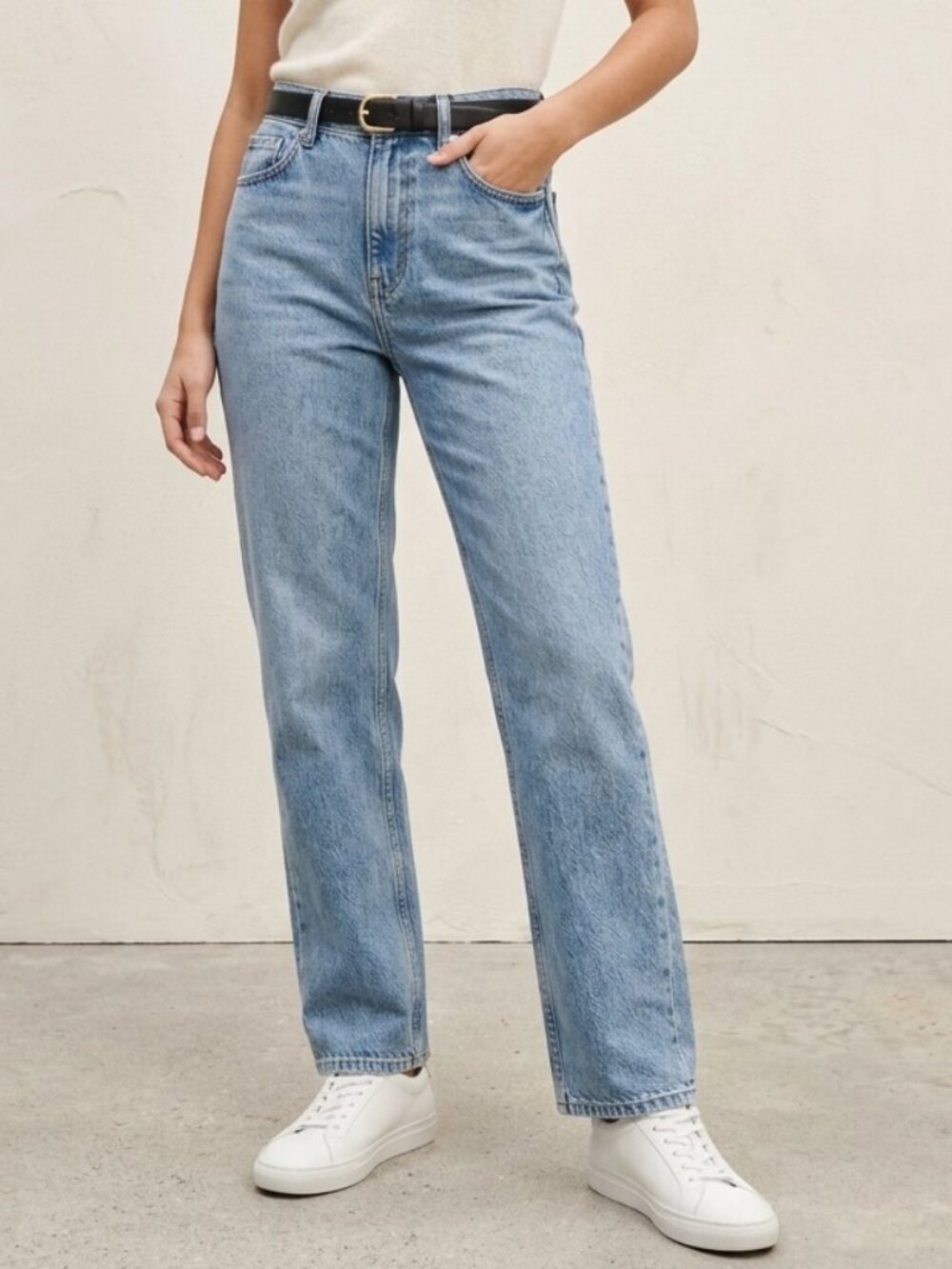 Mango Matilda High-Rise Straight Jeans Mid-Blue Wash Size 8